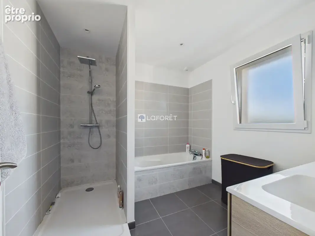 Maison BRIEC 5 Pièces 120 m² - photo 10