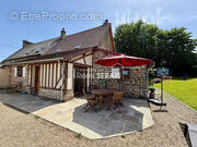 Maison à LA CHAPELLE-BICHE