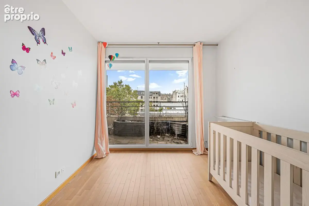 Appartement familial 4 pièces - 92,45 m² avec terrasse, parking et 2 caves - Pernety - photo 8