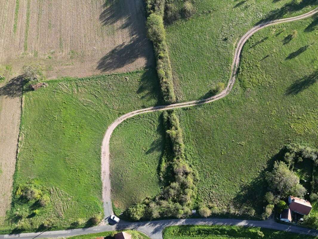 Terrain à LANGY