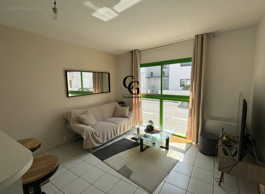 Appartement à LES SORINIERES