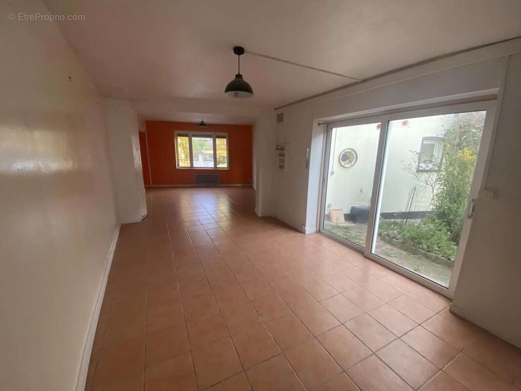 Maison à SAINGHIN-EN-WEPPES