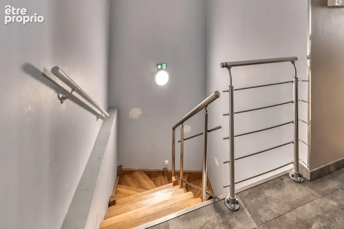 Commerce 139 m² à vendre à Montreuil (93100) - photo 8