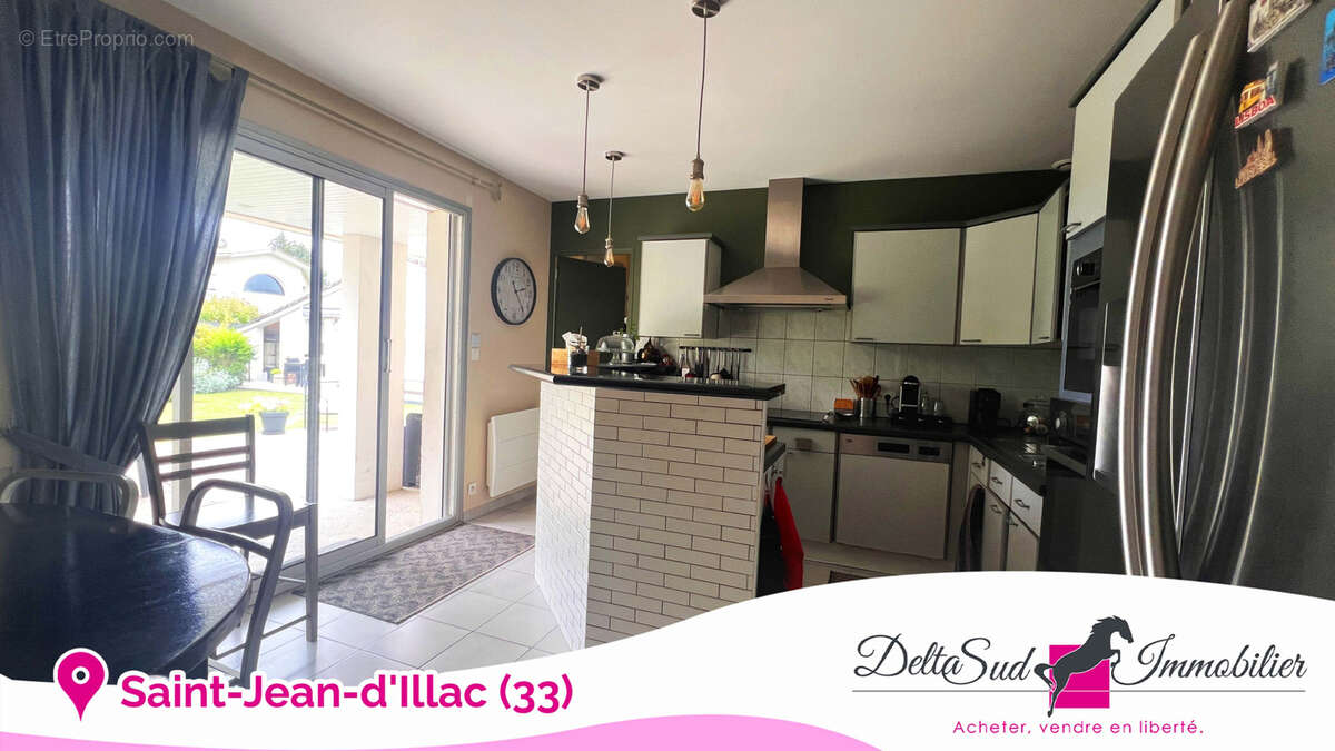 Maison à SAINT-JEAN-D'ILLAC