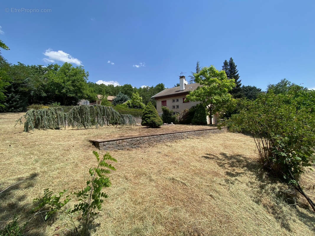 Maison à PRUNIERES