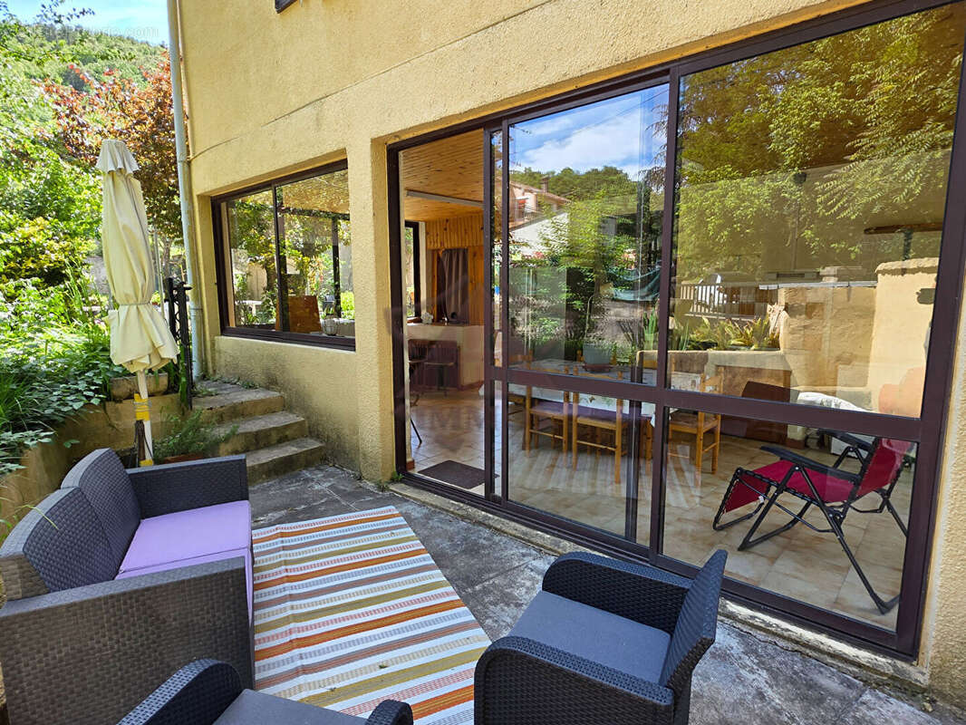 Maison à ROBIAC-ROCHESSADOULE