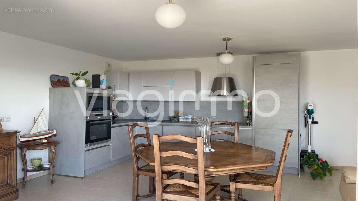 Appartement à MARSEILLE-12E