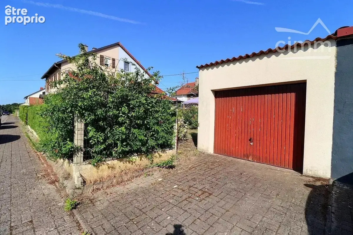 Maison mitoyenne à rénover de 83.73 m² avec jardin à PETITE ROSSELLE - photo 8