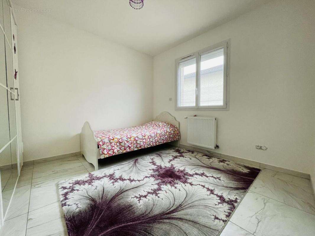 Maison à JANNEYRIAS