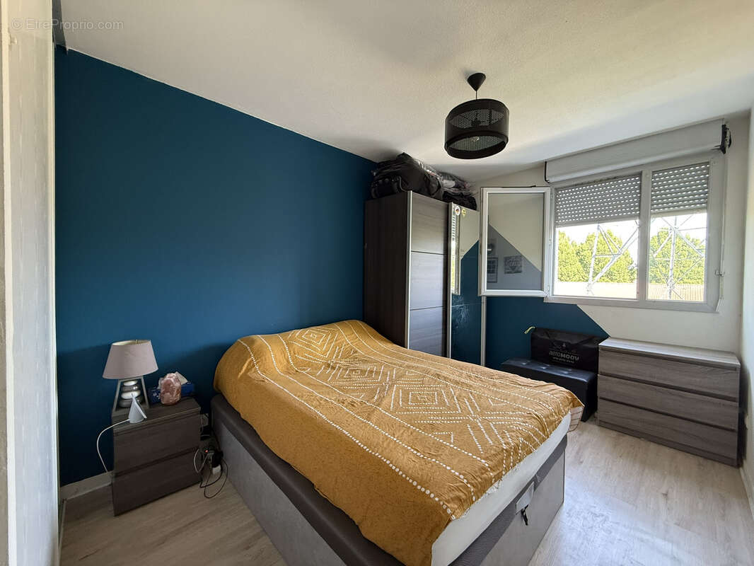 En exclusivité ! Grand T3 de 75 m2 avec ascenseur, terrasse et parking proche de toutes commodités !!! - photo 5