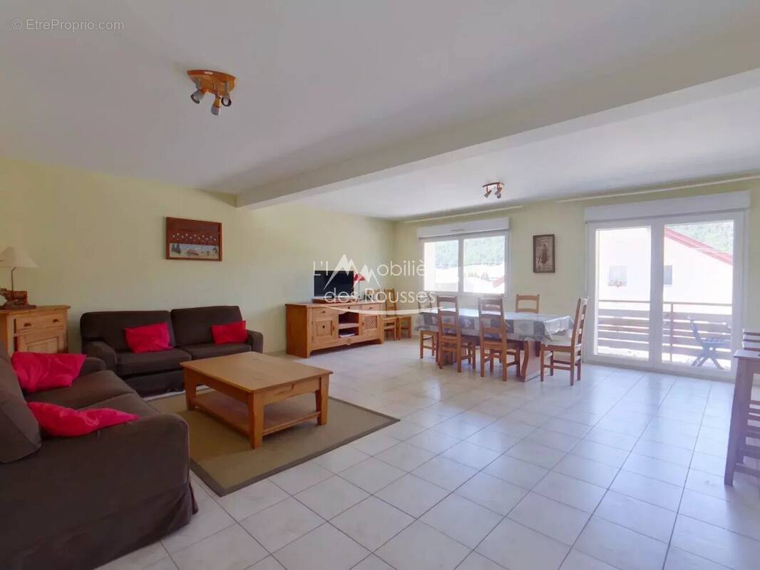 Appartement à BOIS-D'AMONT