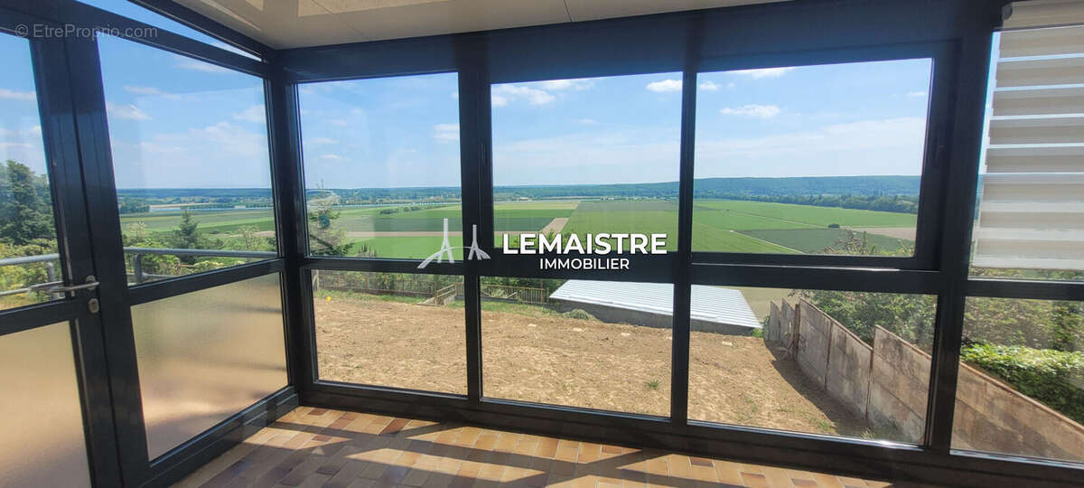 Maison à vendre de 129 m2 - 4 chambres - RIVES EN SEINE - Vue imprenable - photo 3