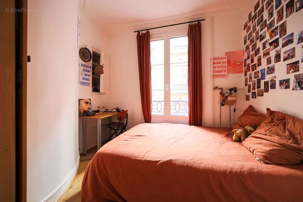 Appartement à PARIS-18E