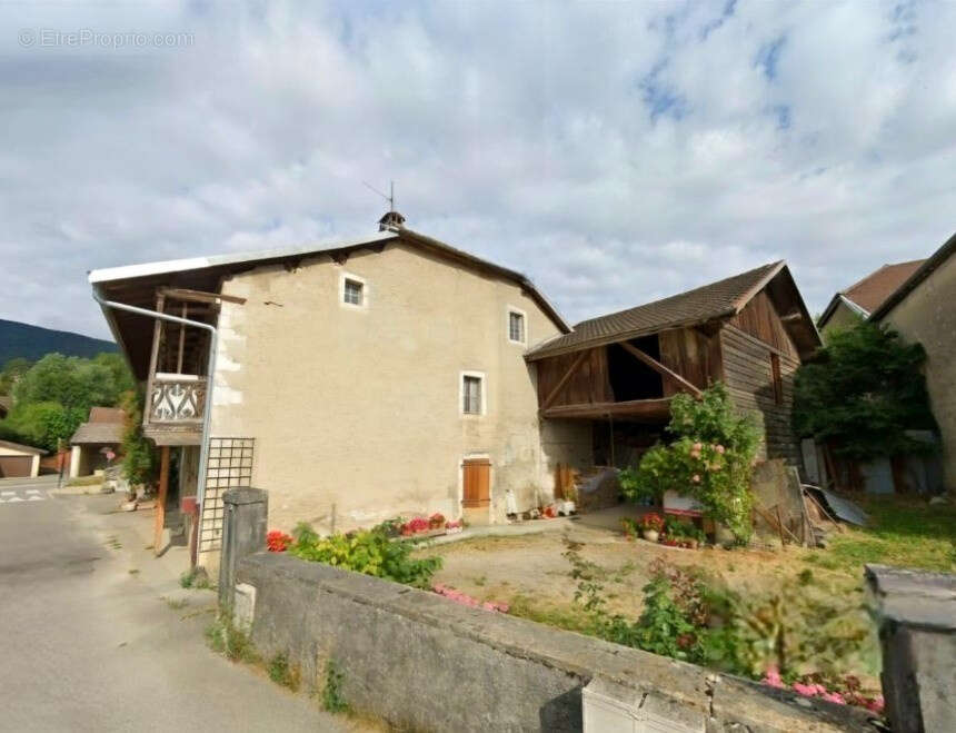 Maison à GEX