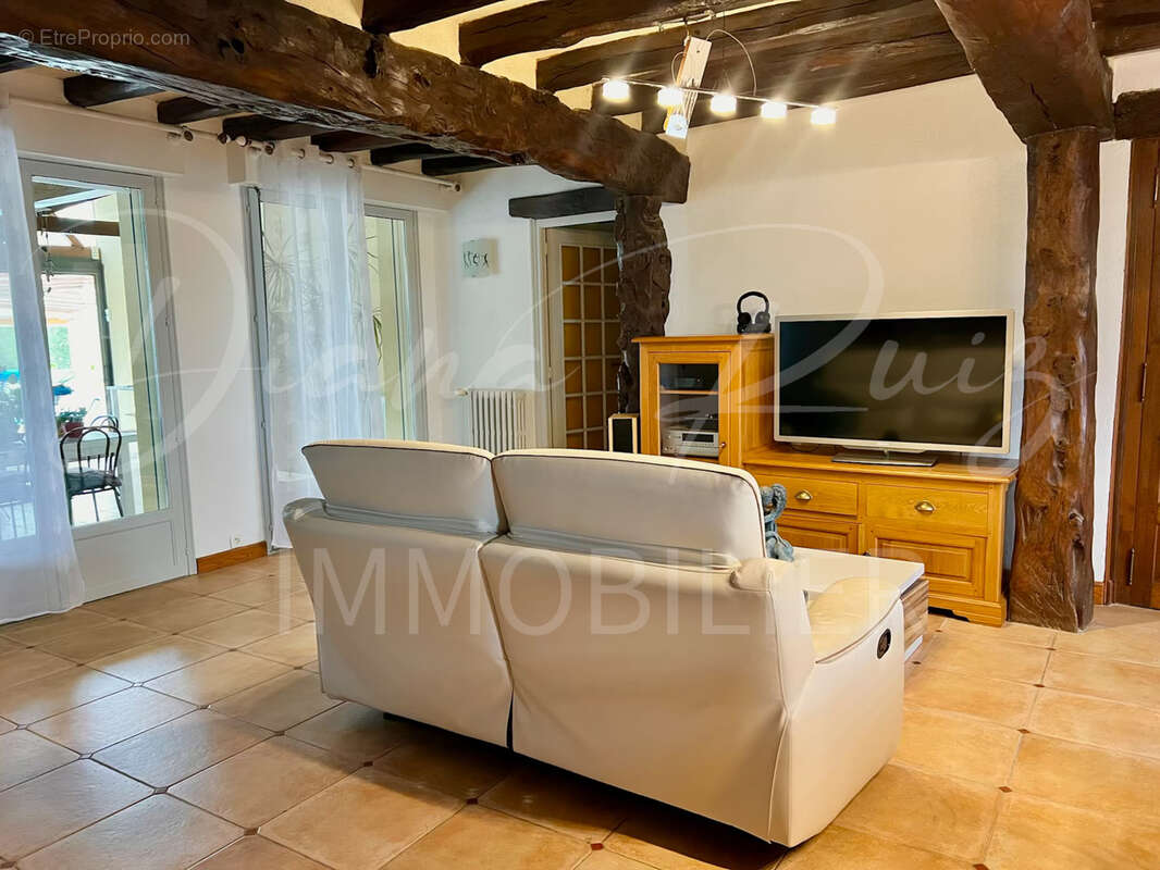 Maison à BRISSAC-QUINCE