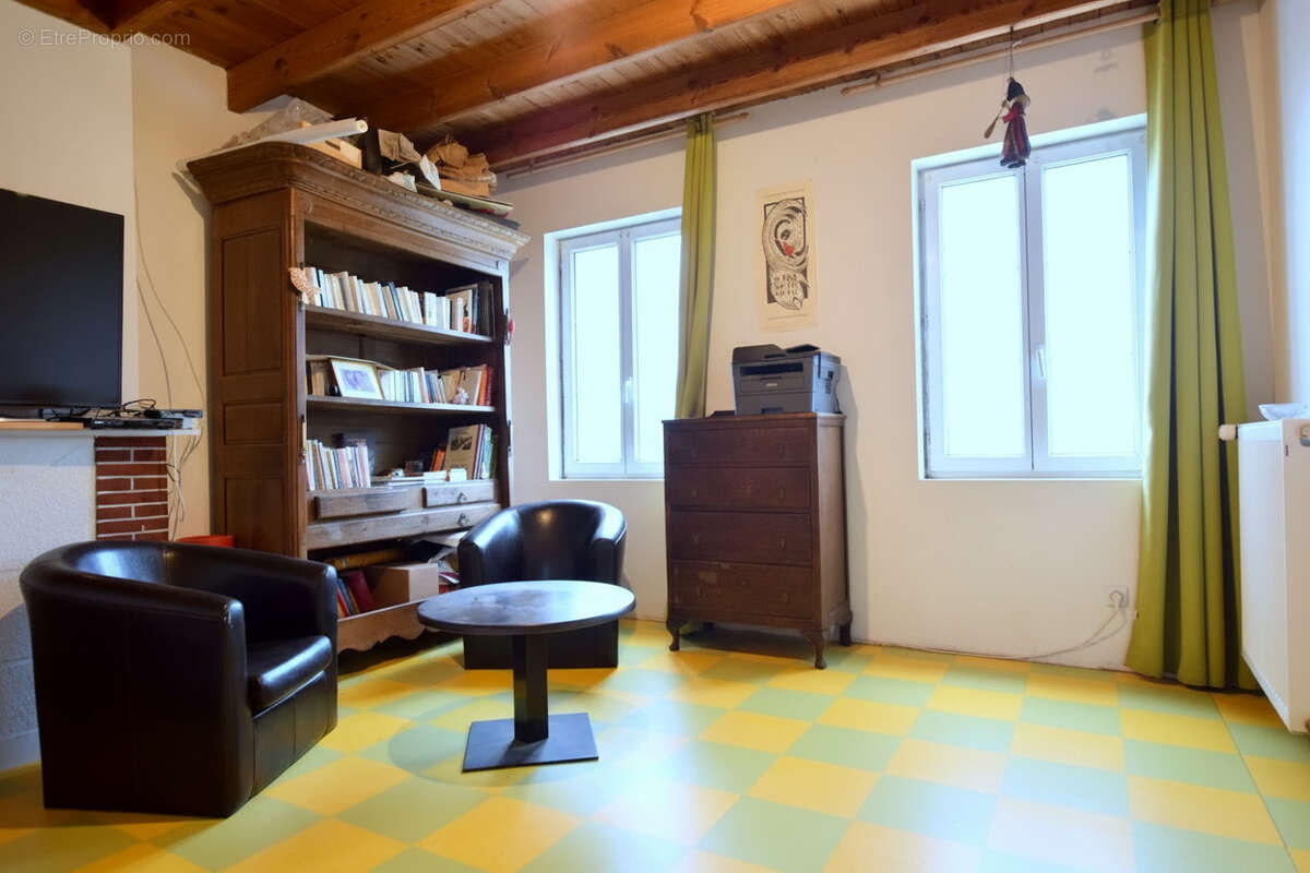 Maison à LA FEUILLIE