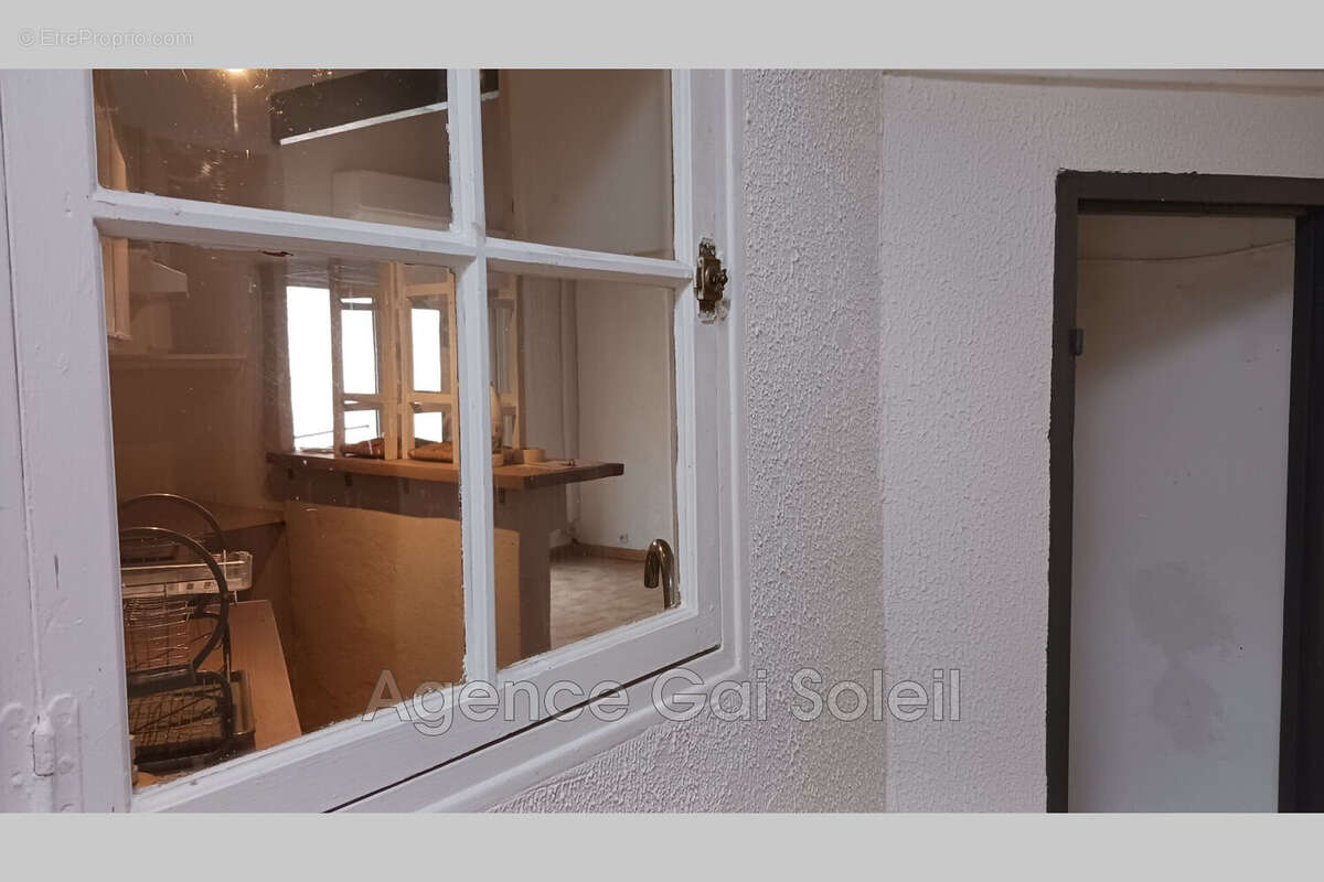 Maison à NISSAN-LEZ-ENSERUNE