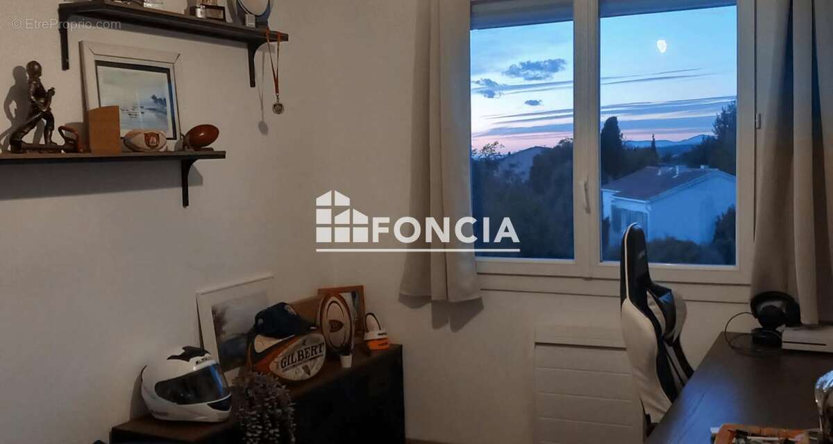 Appartement à SIX-FOURS-LES-PLAGES