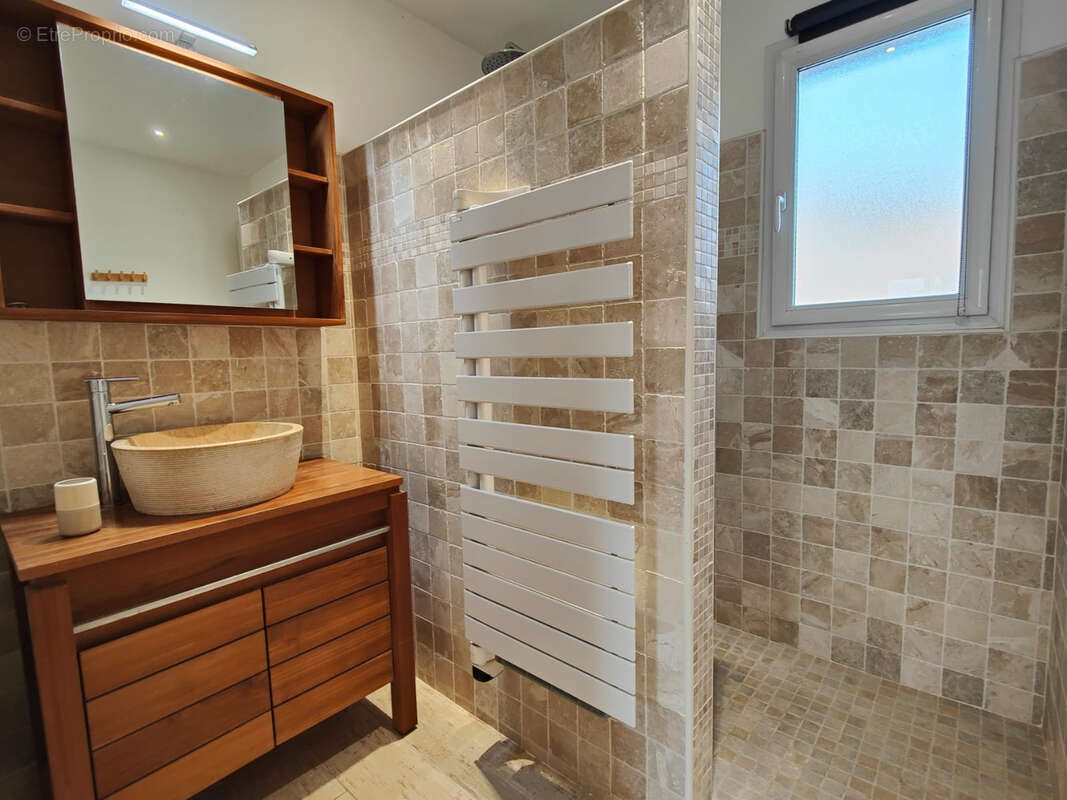 Maison à VILLENEUVE-LES-MAGUELONE