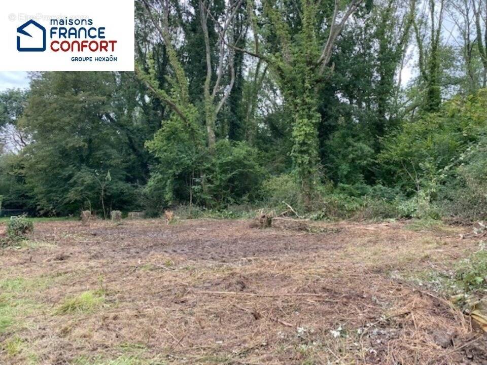 Terrain à GAILLON