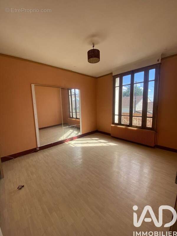 Photo 2 - Maison à THORIGNY-SUR-MARNE