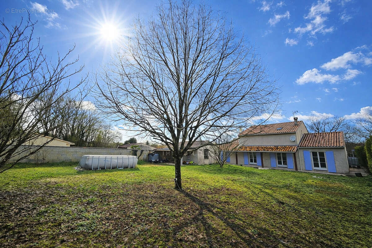 Maison à ROUILLAC