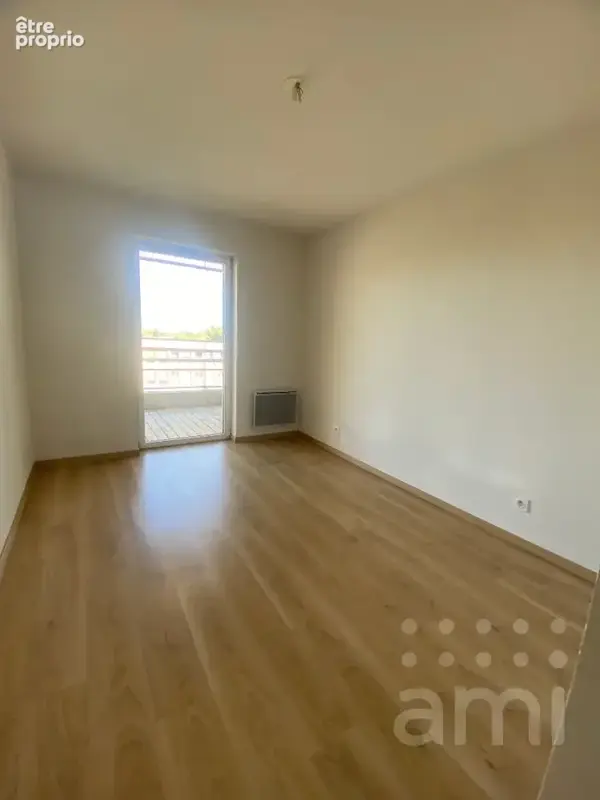 Appartement Niort  -3 pièces - 61 m2 - photo 7