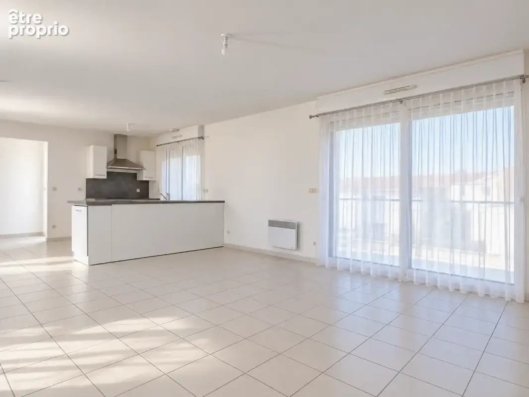 Maison plain-pied PMR 94 m2   3 chambres à Jaunay-Marigny - photo 3