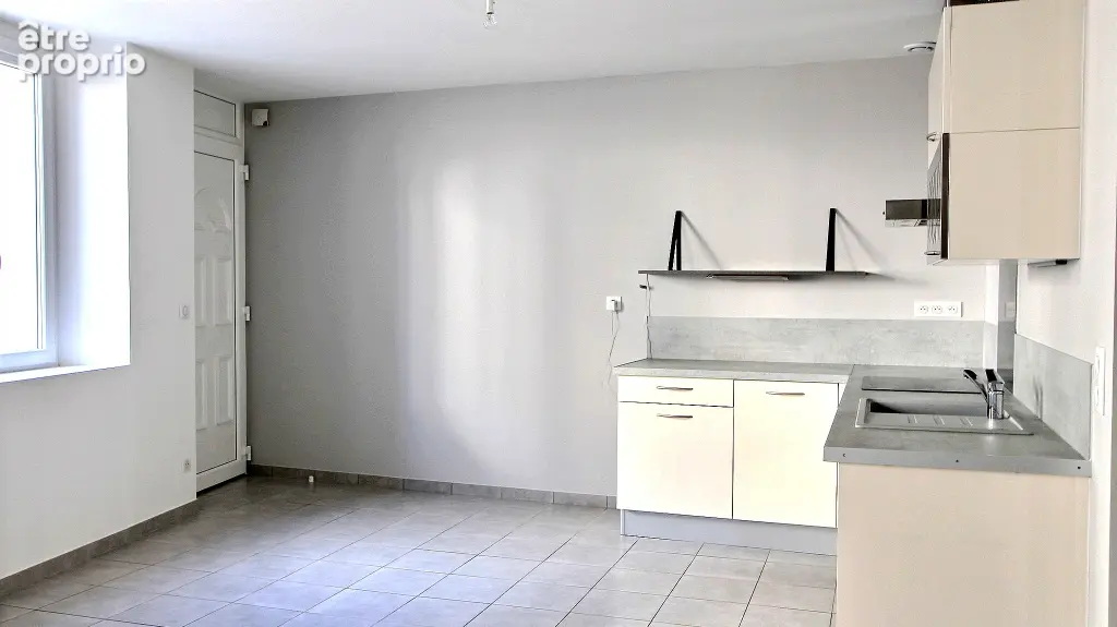 Appartement le luc  t3 rénové 56m² - photo 3