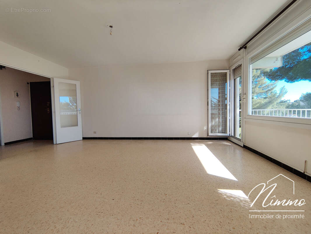 Appartement à NIMES