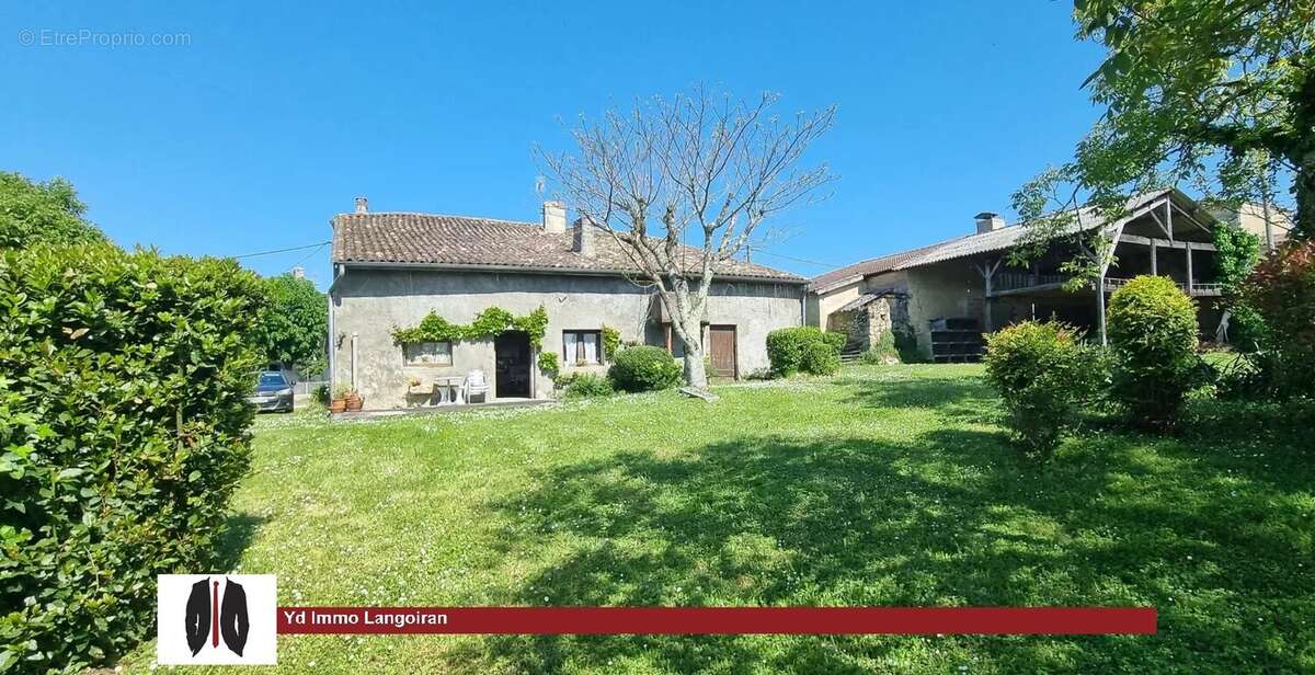 Maison à VILLENAVE-DE-RIONS