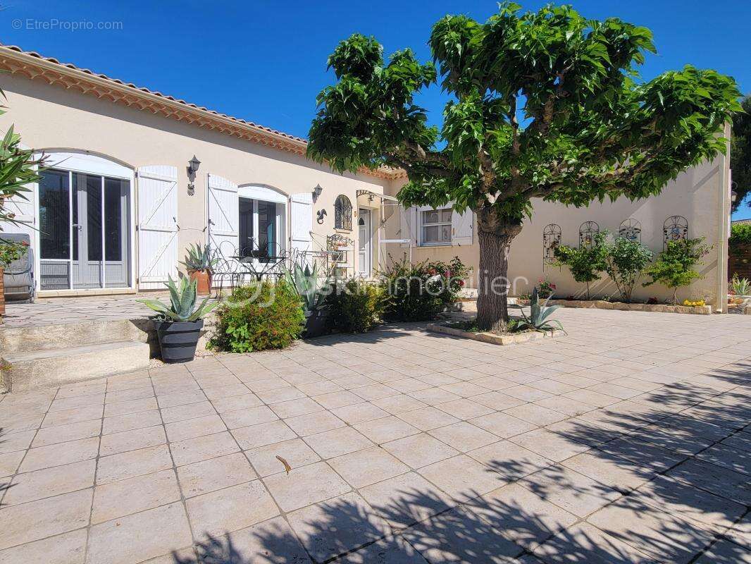 En exclusivité - Belle villa Languedocienne de 135 m² en plain pied sur 1000 m² de terrain à Poilhes 34310 - photo 8