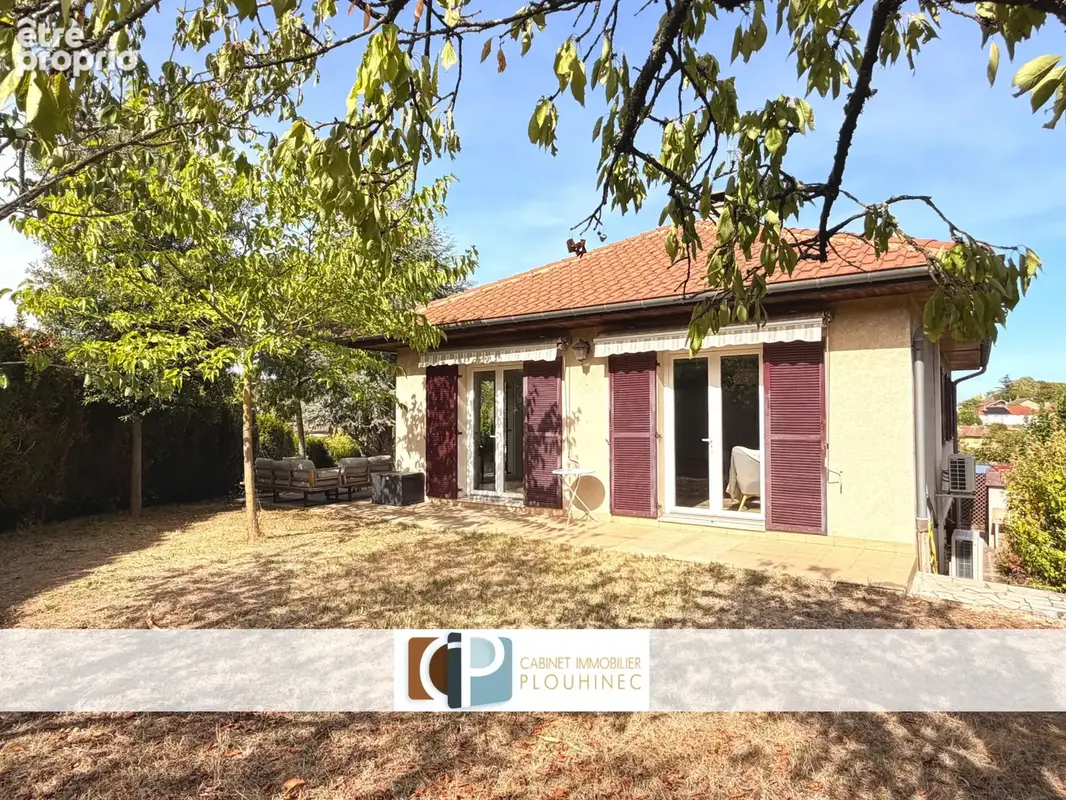 Maison à vendre   Flacé-lès-Mâcon   138 m2   Terrain clos et arboré de près de 900 m2. - photo 29