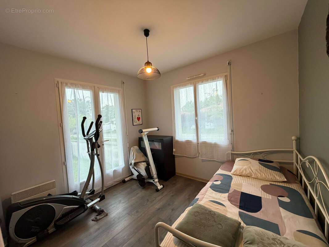 Maison à SAINTE-MARIE-DE-GOSSE