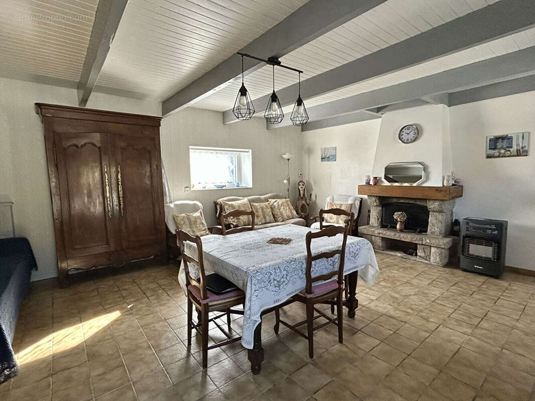 Maison à PLOUEZOC'H