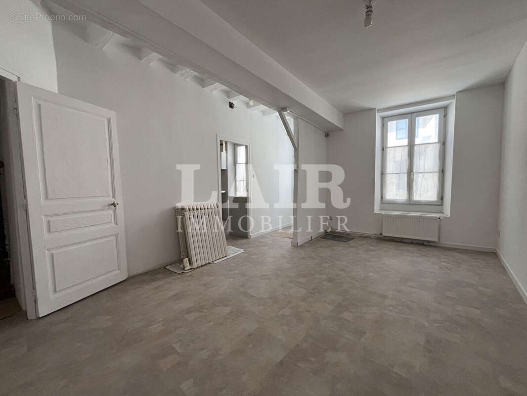 Maison de ville rénovée, Bellême commerces à pied - B15346 - photo 2