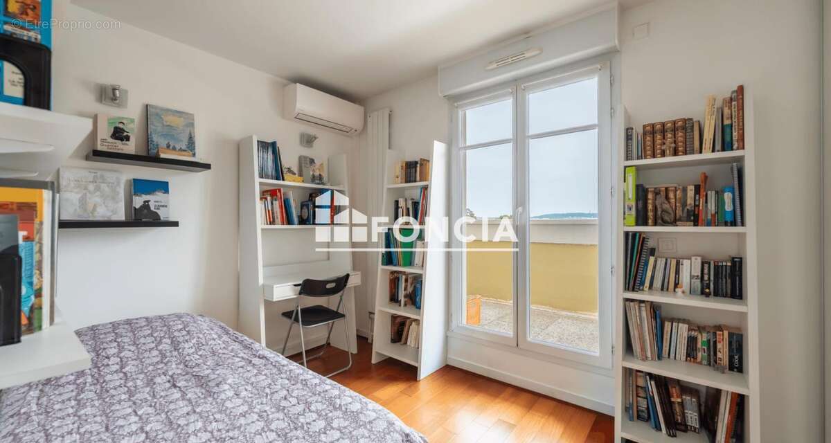 Appartement à SAINT-GRATIEN