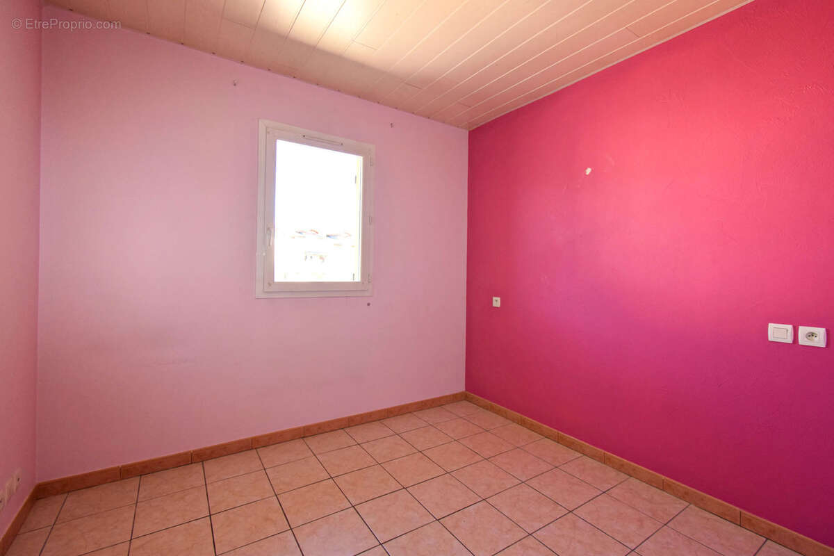 Maison à BOURG-MADAME