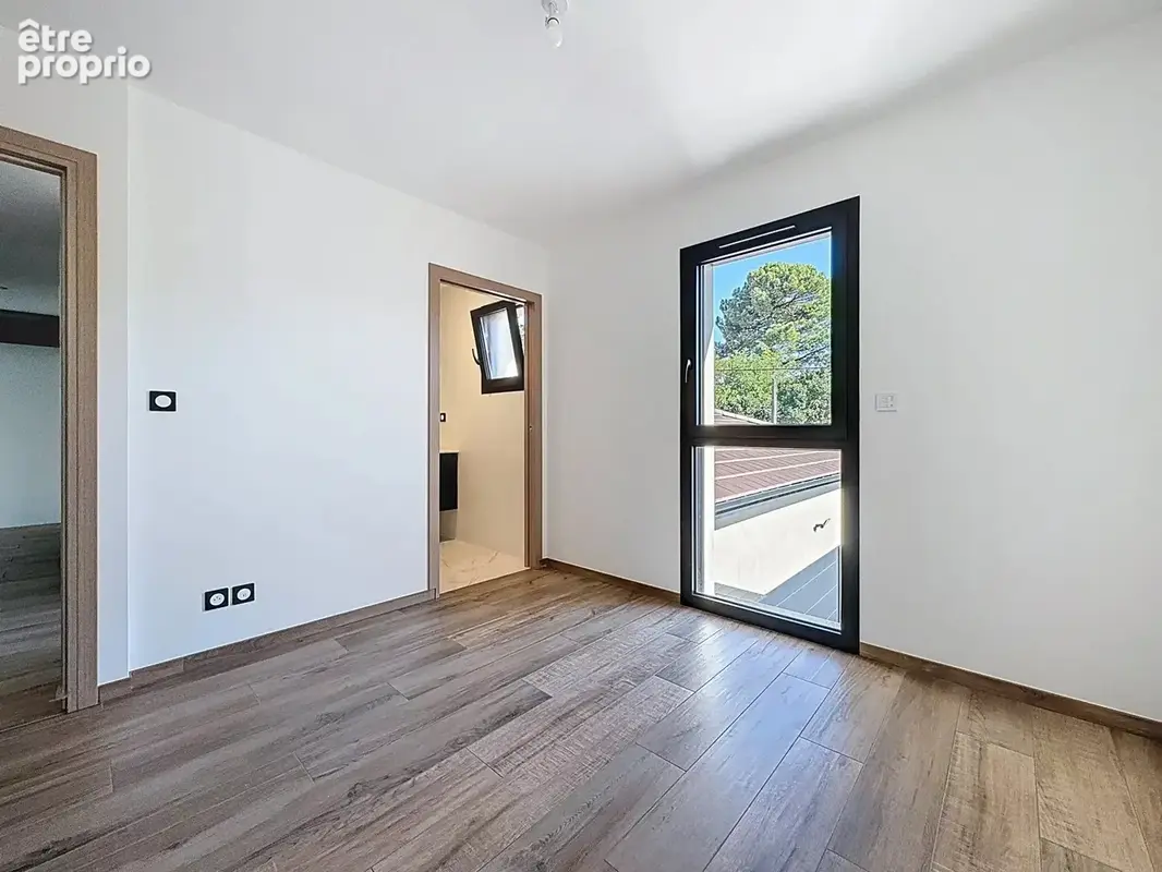 Maison contemporaine avec vue. - photo 13