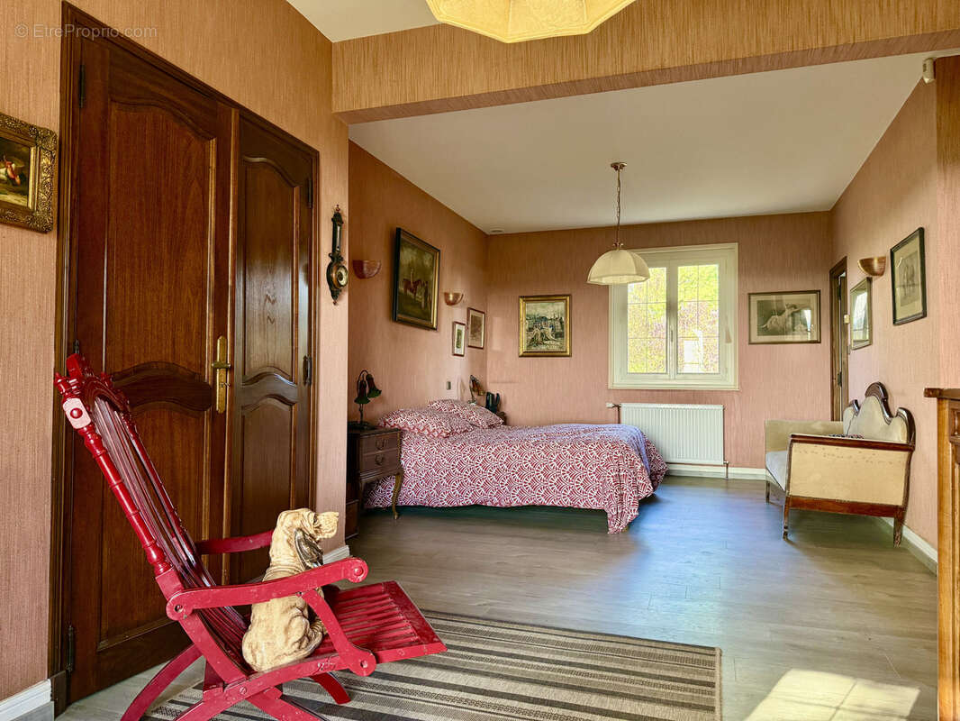 Maison à PARAY-LE-MONIAL