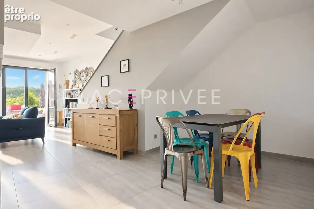 Duplex inversé avec terrasse - photo 6