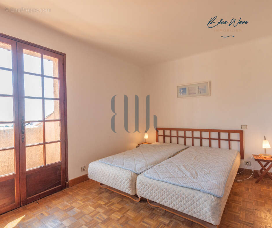 Maison à ROQUEBRUNE-SUR-ARGENS