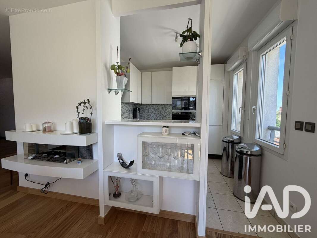 Photo 5 - Appartement à JUVISY-SUR-ORGE