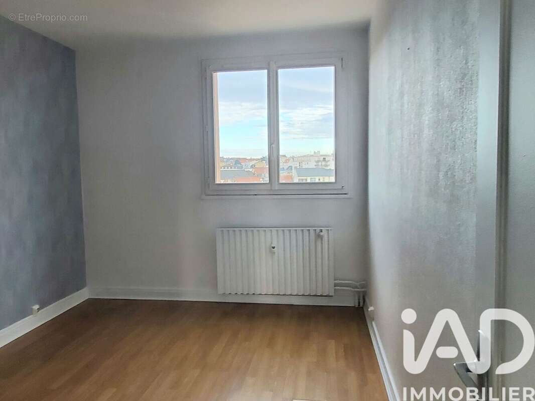 Appartement 65 m² à Montlucon  - photo 6