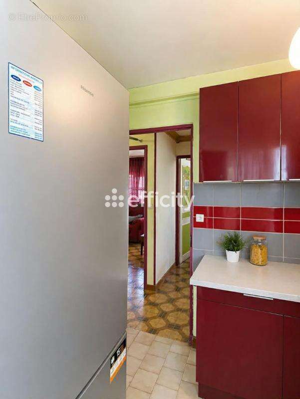 Appartement à MARSEILLE-3E