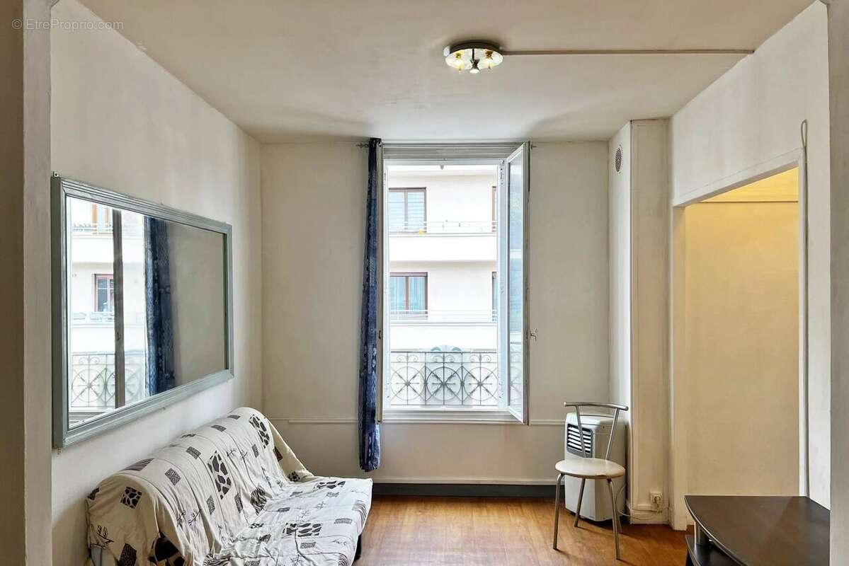 Appartement à SAINT-MAUR-DES-FOSSES