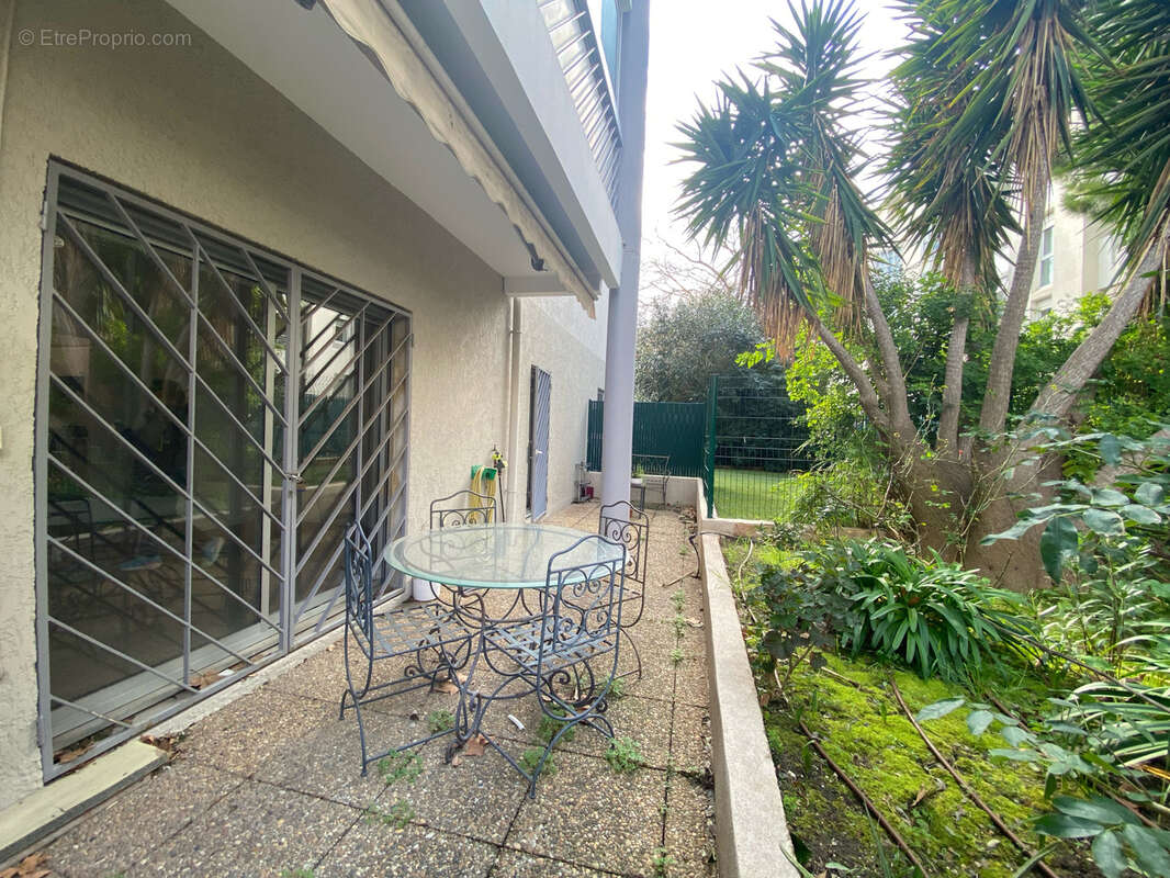 Appartement à MARSEILLE-8E