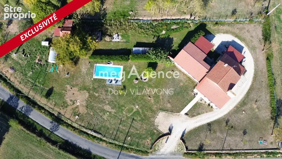 Maison 6 pièces 179 m² à vendre à Yzernay (49360) - photo 2