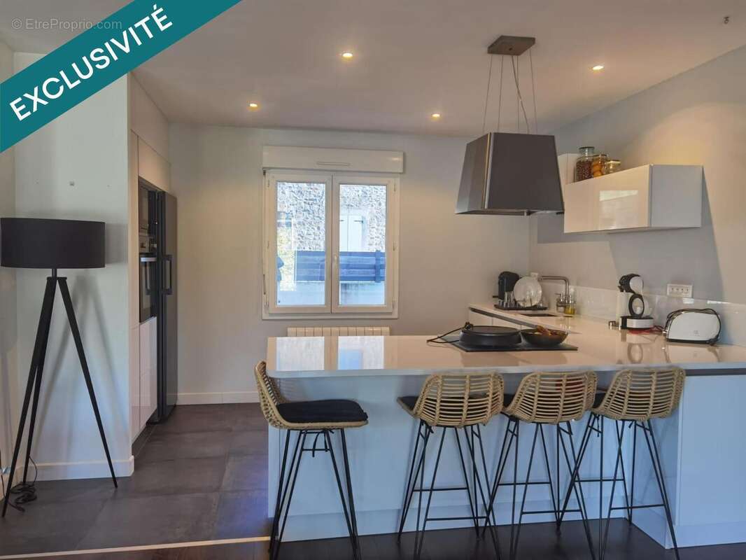 Photo 4 - Maison à LA GRAVELLE