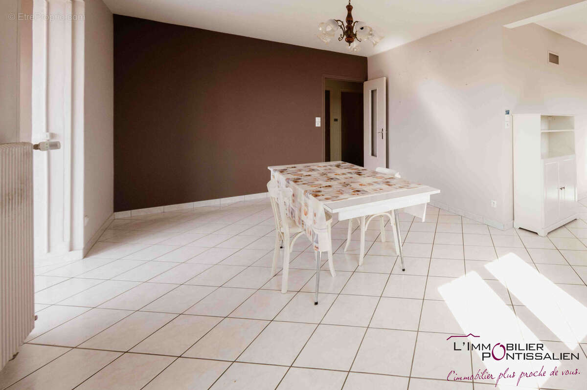 Vaux et chantegrue maison familiale evolutive sur 615 m2 - photo 13